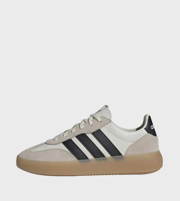 Adidas Adidas - Off White Low Top