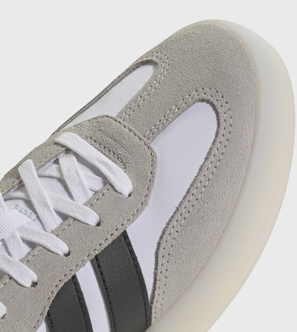 Adidas Adidas - White Low Top