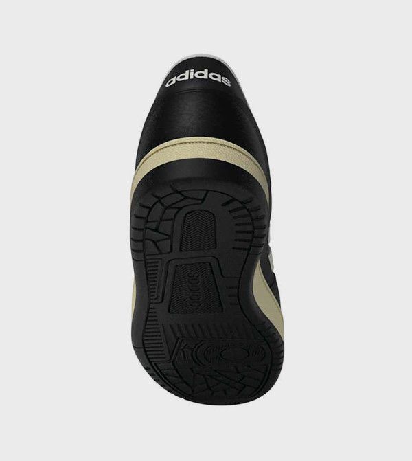 Adidas  Sneakers - Black Low Top