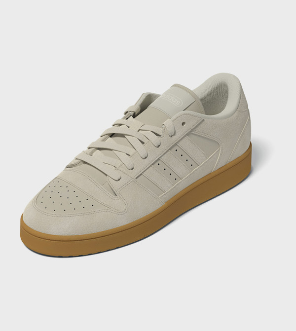 اديداس  أحذية سنيكرز - بيج أحذية برقبة منخفضة 