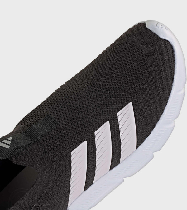 اديداس  أحذية - أسود أحذية برقبة منخفضة 