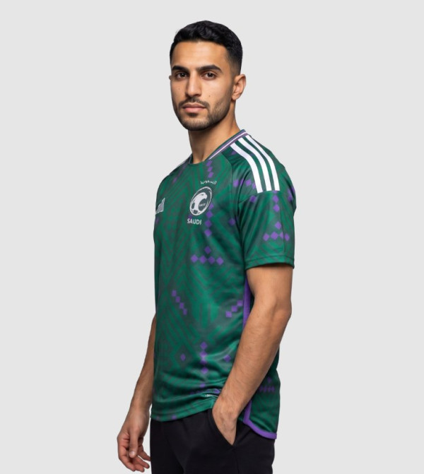 اديداس  sport-and-active-play - أخضر T-shirts