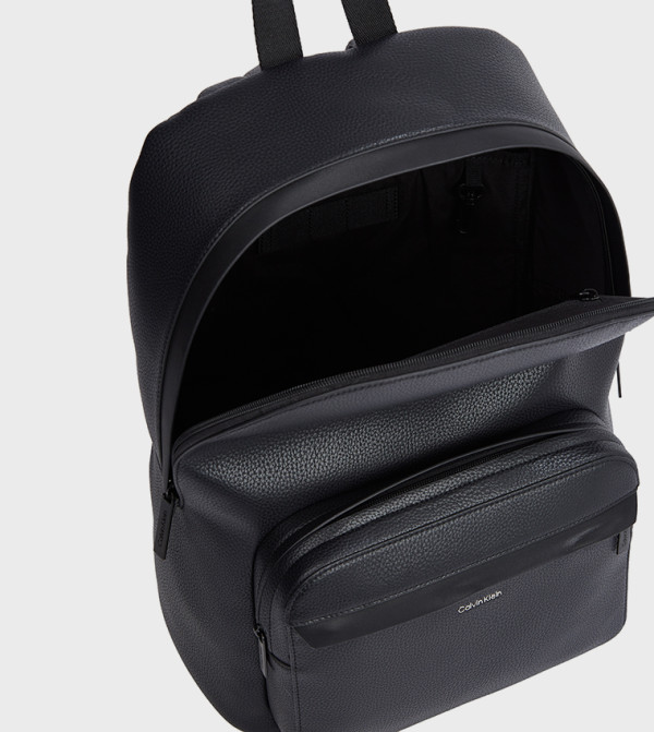 Calvin Klein Calvin Klein - Black undefined