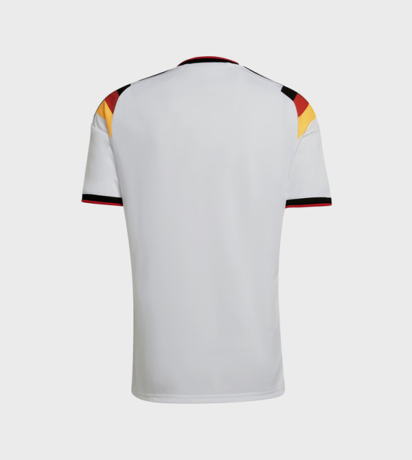 اديداس  ملابس - أبيض T-Shirts & Vests