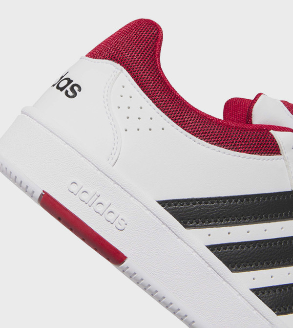 اديداس  أحذية - أبيض  أحذية برقبة عالية 