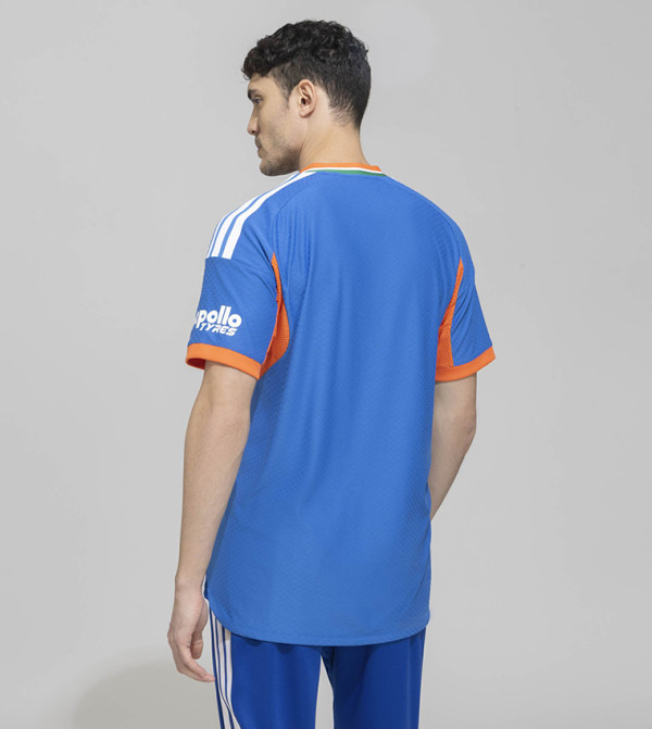 اديداس  ملابس - أزرق T-Shirts & Vests