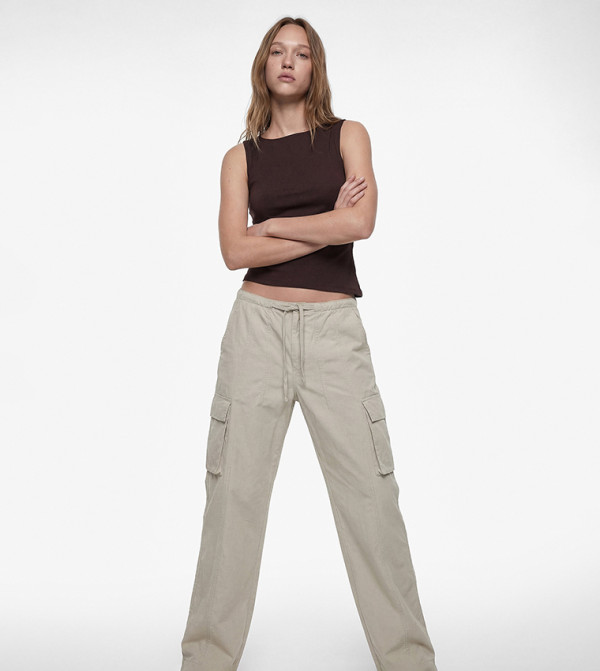 كوتون كوتون - بني  Cropped Tops