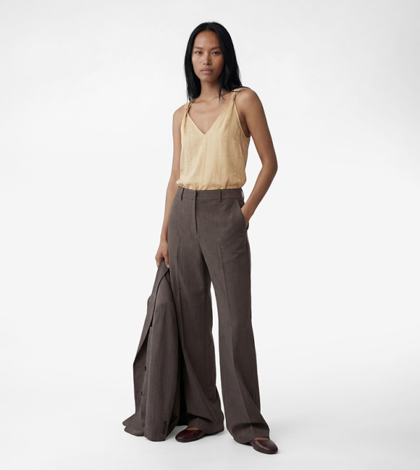 كوتون كوتون - بيج Sleeveless Tops