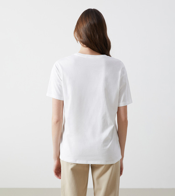 LC Waikiki Clothing - White Casual T-Shirts