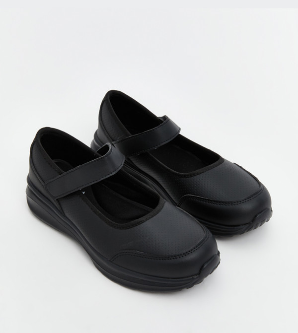 LC Waikiki  Casual Shoes - Black Ballerina