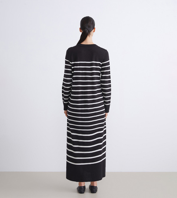 اٍل سي واي كيكي فساتين - أسود Midi Dresses