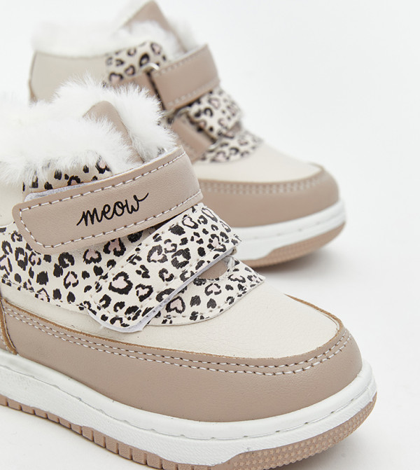 اٍل سي واي كيكي  أحذية برقبة عالية - وردي أحذية برقبة عالية 
