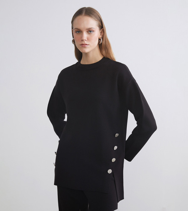 LC Waikiki  Sweaters - Black Round Neck Sweaters