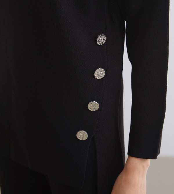 LC Waikiki  Sweaters - Black Round Neck Sweaters
