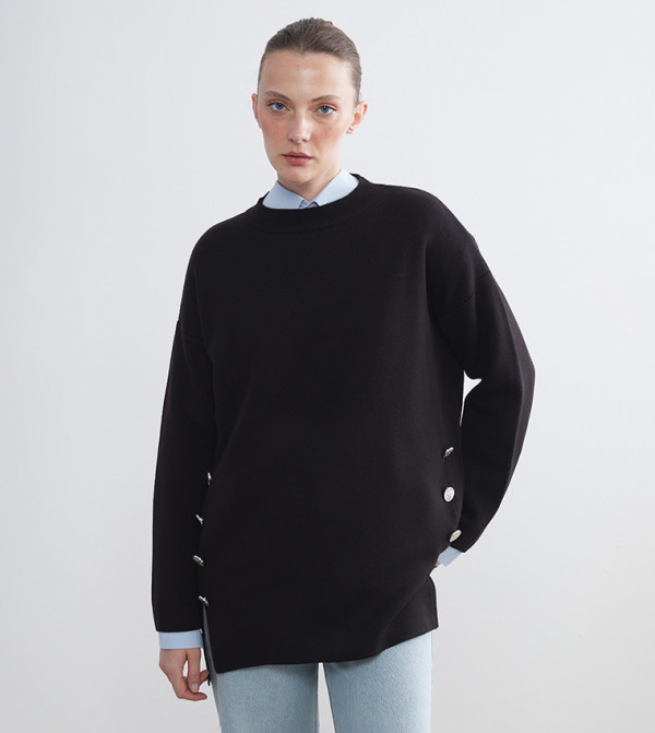 LC Waikiki  Sweaters - Black Round Neck Sweaters