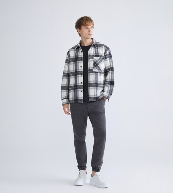 LC Waikiki LC Waikiki - Black Long Sleeves