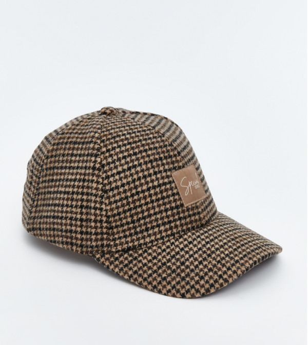 اٍل سي واي كيكي  قبعات كرة سلة  - بني  Baseball Caps
