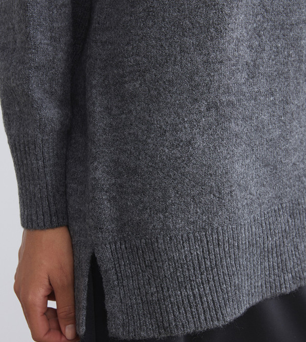 LC Waikiki  Sweaters & Cardigans - Grey Round Neck Sweaters