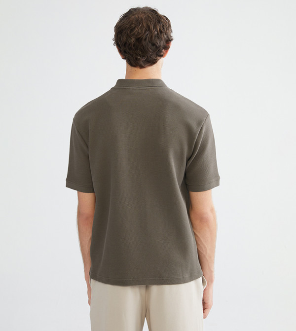 LC Waikiki LC Waikiki - Khaki Short Sleeves