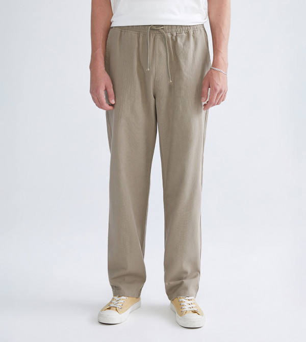 اٍل سي واي كيكي  بناطيل كاجوال - بيج بنطال كاجوال