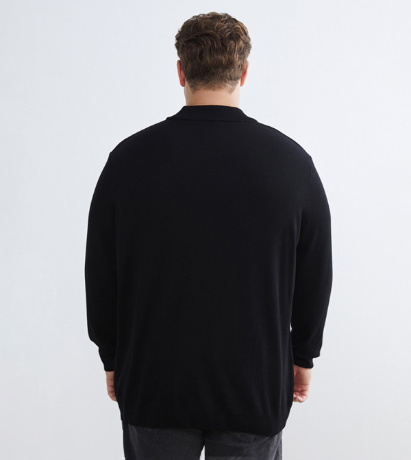 LC Waikiki  Round Neck Sweaters - BLACK Round Neck Sweaters