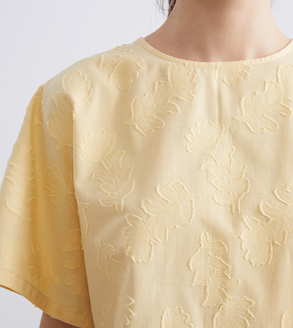 اٍل سي واي كيكي  توبات كاجوال  - أصفر Casual Tops