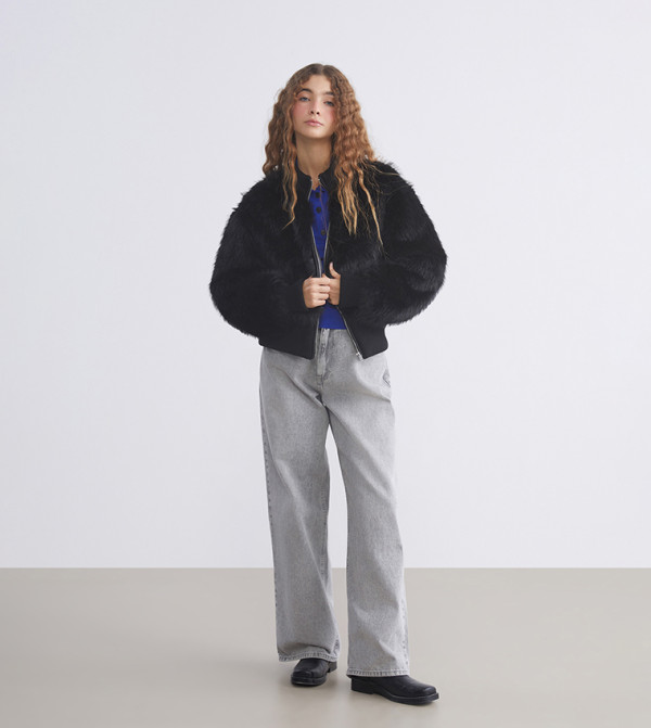 اٍل سي واي كيكي  جاكيتات كاجوال - أسود جاكيتات كاجوال