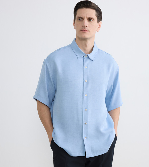 LC Waikiki LC Waikiki - Blue Short Sleeves