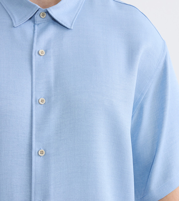 LC Waikiki LC Waikiki - Blue Short Sleeves