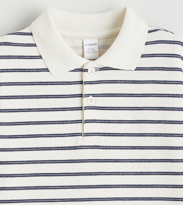 اٍل سي واي كيكي  preppy-smart-casual - كريمي  T-shirts