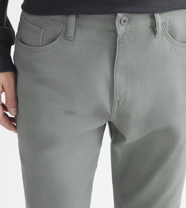 LC Waikiki LC Waikiki - Dark Grey Casual Pants