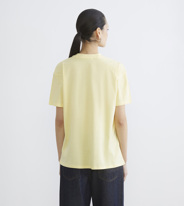 LC Waikiki LC Waikiki - Yellow Short Sleeve T-Shirts