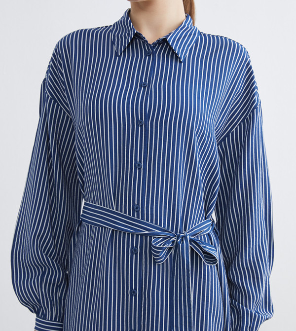 LC Waikiki LC Waikiki - Blue Shirt & T-Shirt Dresses