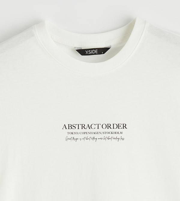 LC Waikiki LC Waikiki - Ecru Round Neck T-Shirts