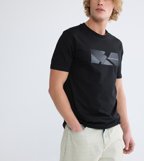 LC Waikiki LC Waikiki - Black Round Neck T-Shirts