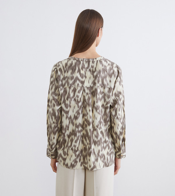 اٍل سي واي كيكي  بلوزات - بني  Casual Tops