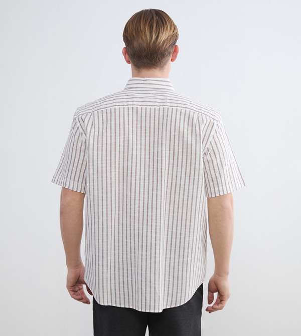 اٍل سي واي كيكي ملابس - بني Short Sleeves