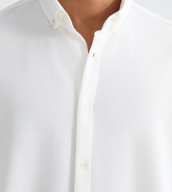 LC Waikiki  Clothing - White Long Sleeves