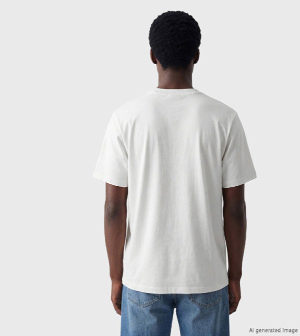 اٍل سي واي كيكي اٍل سي واي كيكي - كريمي  Round Neck T-Shirts