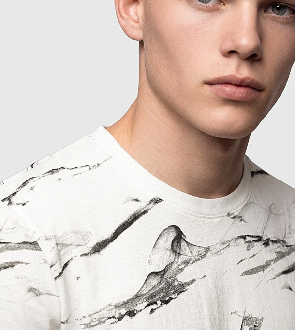 اٍل سي واي كيكي  ملابس - بيج Round Neck T-Shirts