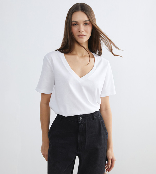 LC Waikiki  T-Shirts - White Short Sleeve T-Shirts