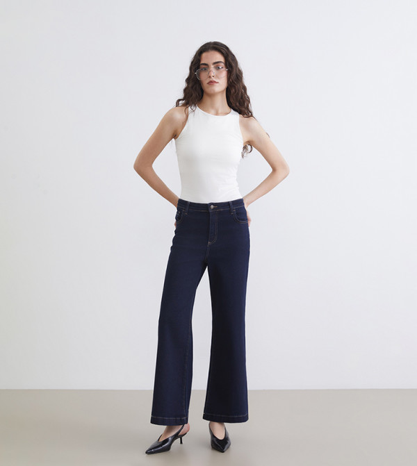 LC Waikiki  Clothing - White Sleeveless Tops
