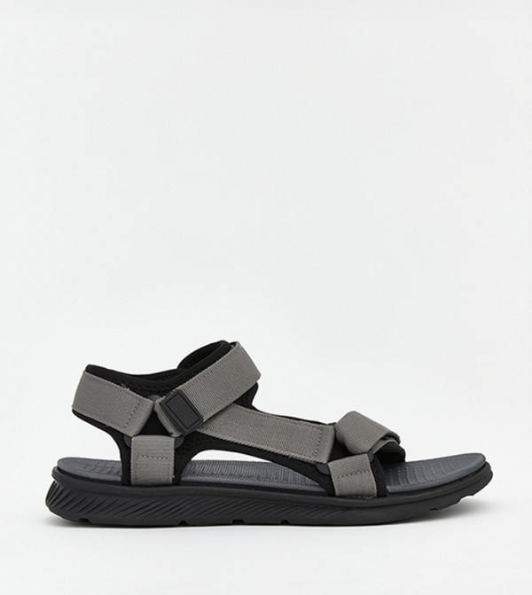 LC Waikiki LC Waikiki - BLACK Casual Sandals