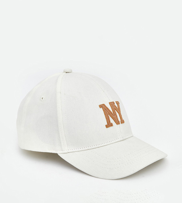 LC Waikiki  Caps & Mittens - White Caps & Mittens
