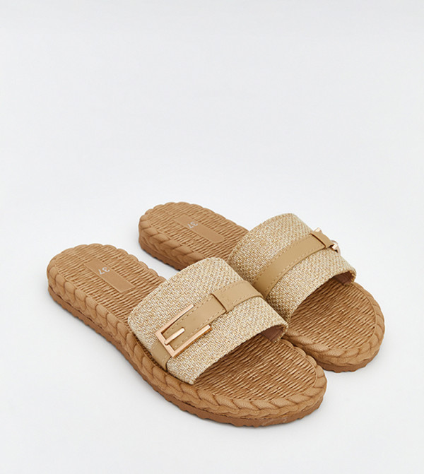 LC Waikiki LC Waikiki - Beige Flat Sandals
