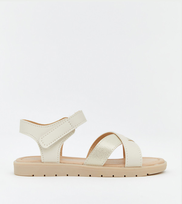 اٍل سي واي كيكي  أحذية فلات - كريمي  Flat Sandals