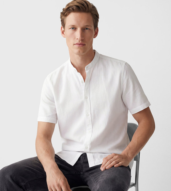 LC Waikiki LC Waikiki - White Short Sleeves