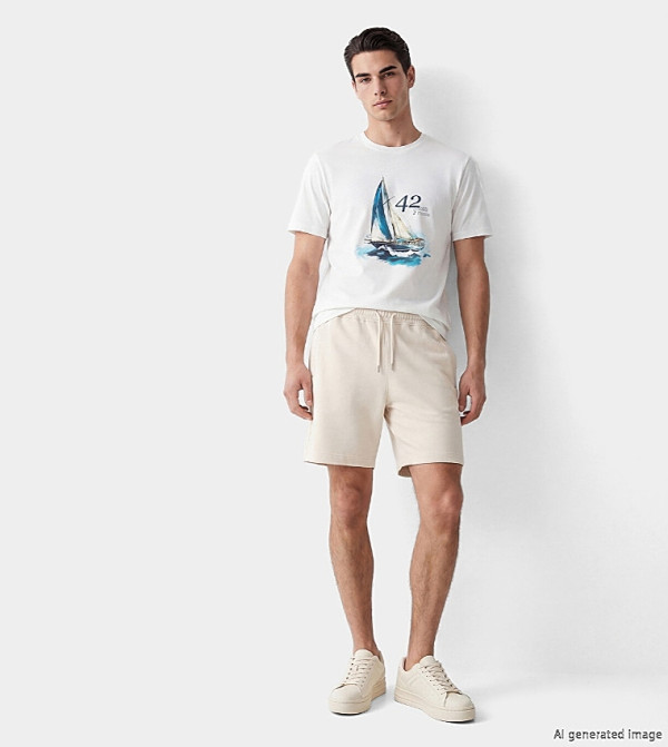 اٍل سي واي كيكي  تيشرتات وبلايز - أبيض Round Neck T-Shirts