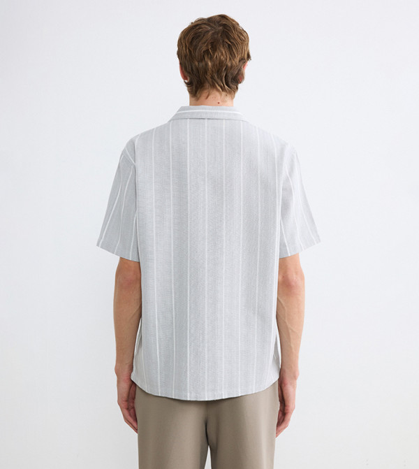 اٍل سي واي كيكي  ملابس - رمادي Short Sleeves