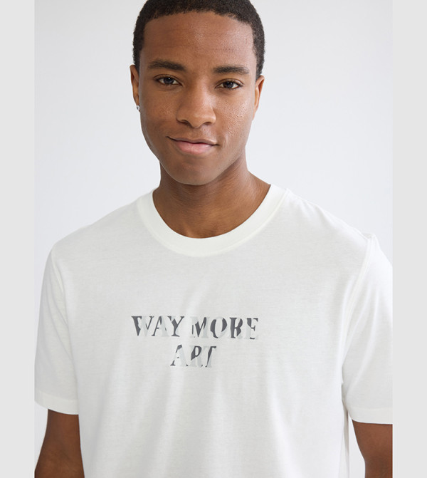 اٍل سي واي كيكي اٍل سي واي كيكي - بيج فاتح  Round Neck T-Shirts